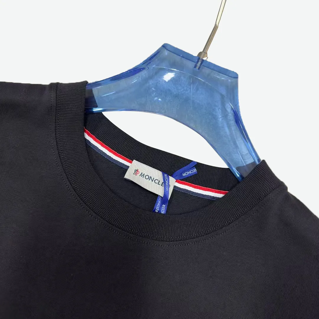 P80💰《Moncler~ 》 2026New Arrival Quality T ， , Versatile Quality ！ ‼ 32 250G ‼ ， ， ， ， T 🤪 Sizes：S-M-L-XL-2XL ：Black，White， Same Style